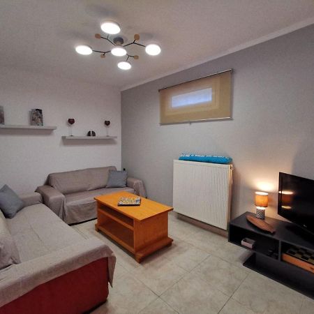 Antonela Sunshine Apartment By Corfu Escapes 페라마 외부 사진